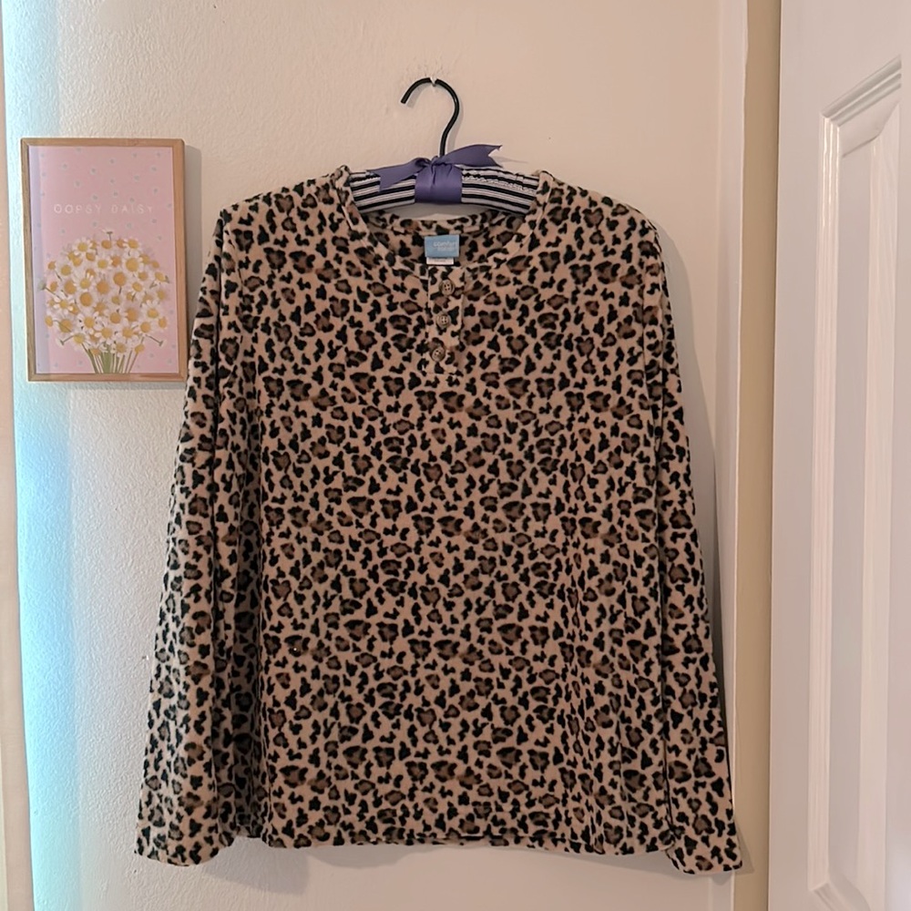 Comfort Corner fleece shirt